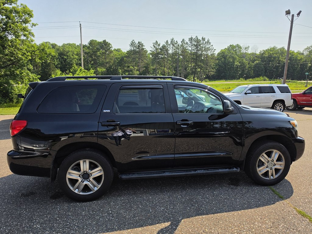 2016 Toyota Sequoia Image 5