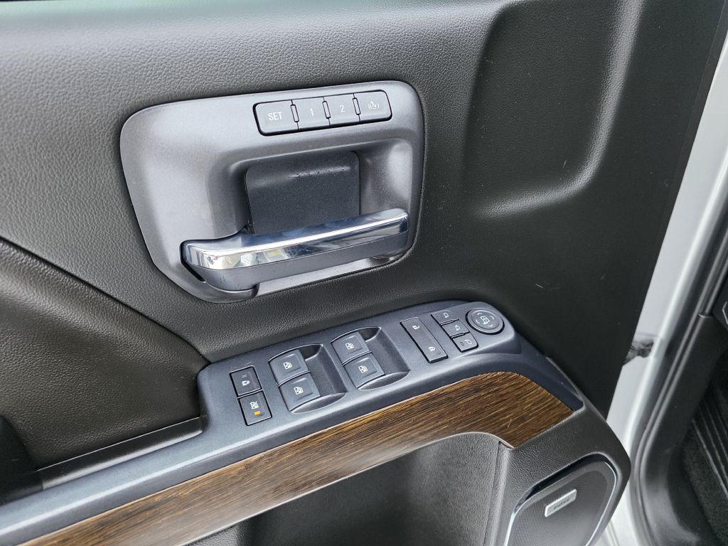 2018 GMC Sierra Image 11