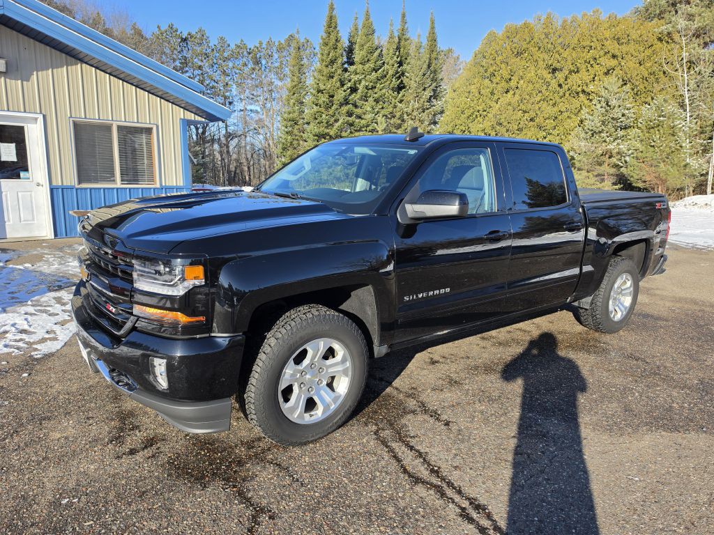 2017 Chevrolet Silverado 1500 Image 2