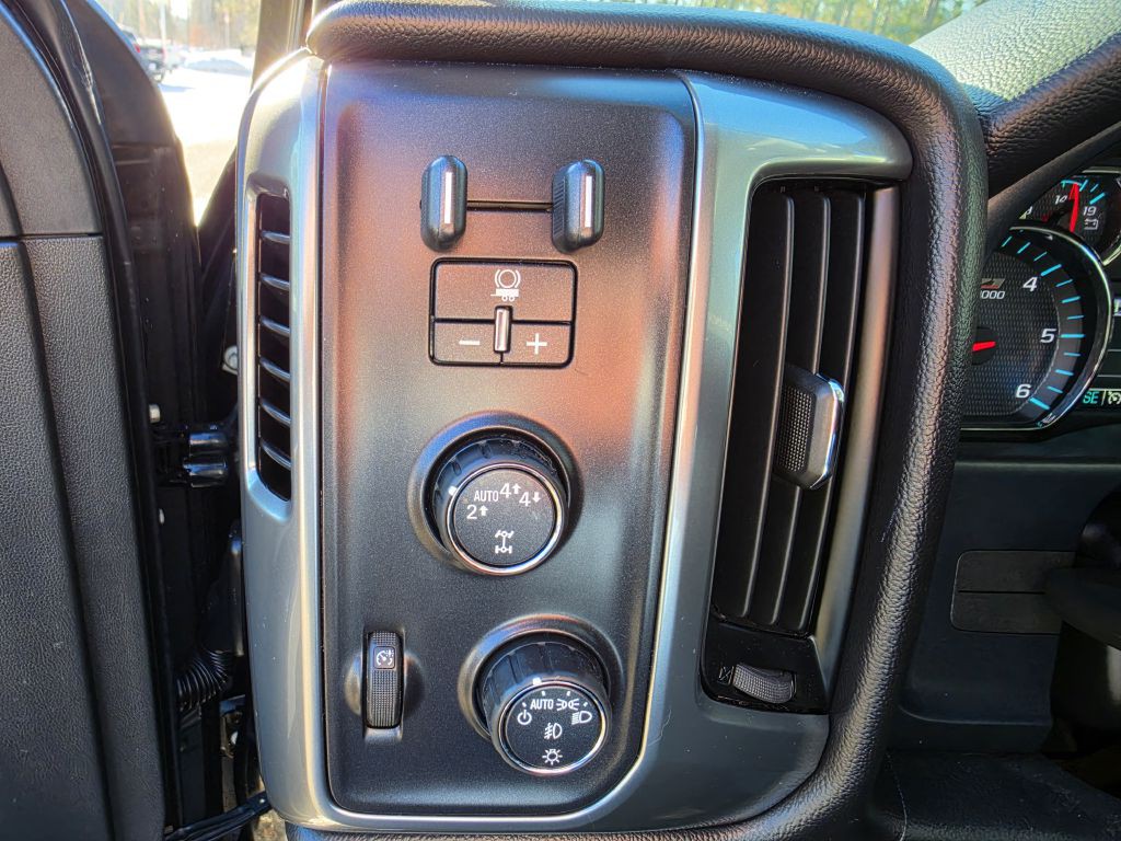 2017 Chevrolet Silverado 1500 Image 15