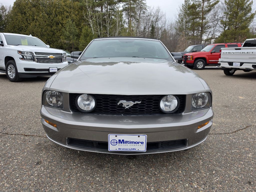 2008 Ford Mustang Image 8