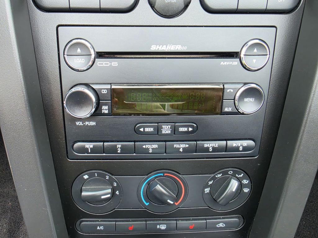 2008 Ford Mustang Image 14