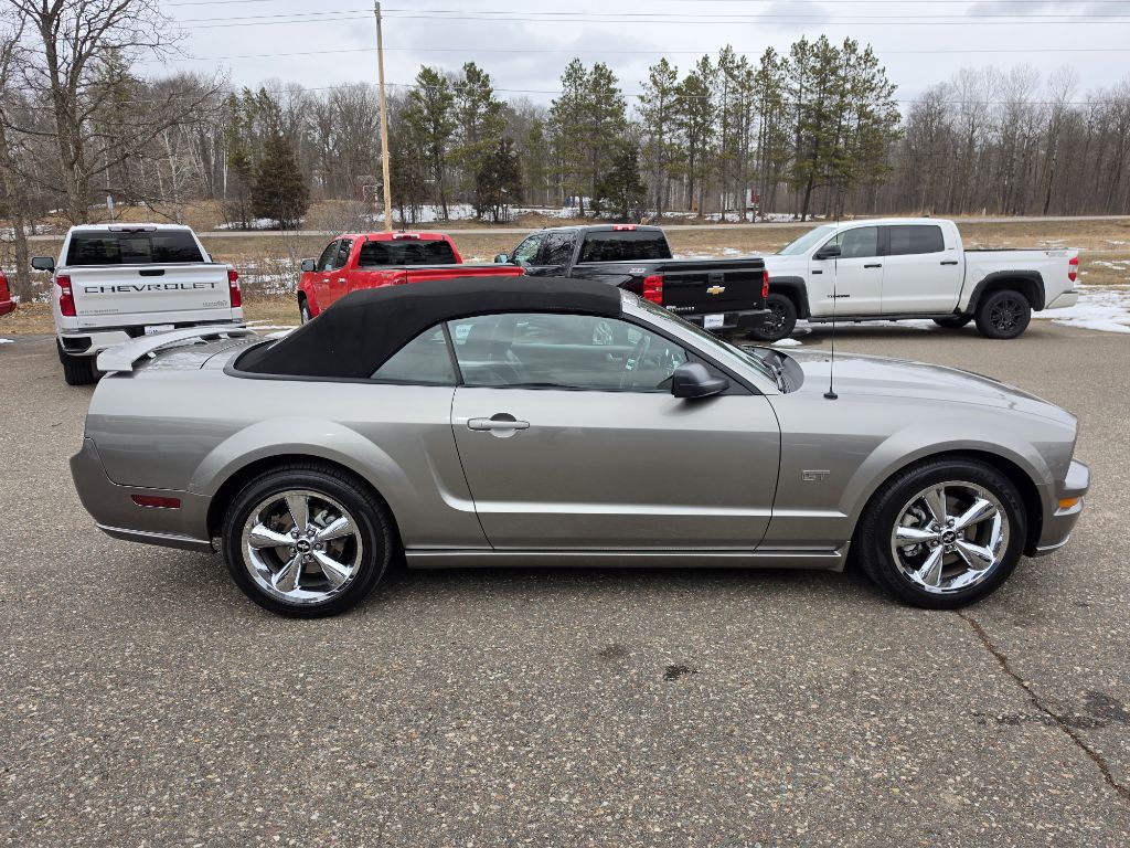 2008 Ford Mustang Image 30