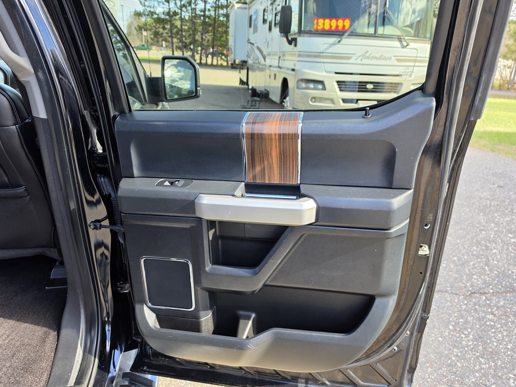 2016 Ford F-150 Image 20