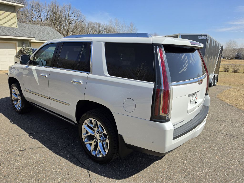 2019 Cadillac Escalade Image 4