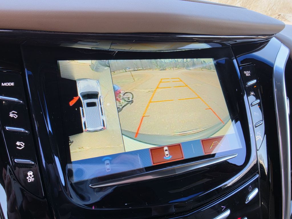2019 Cadillac Escalade Image 17