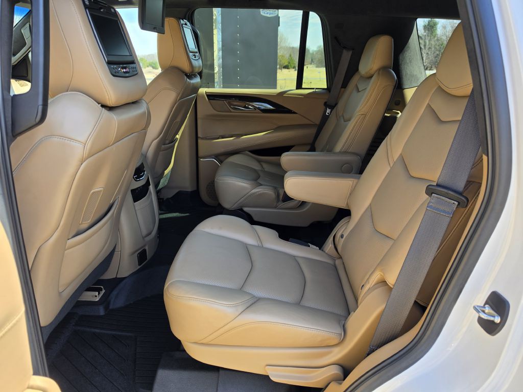 2019 Cadillac Escalade Image 25