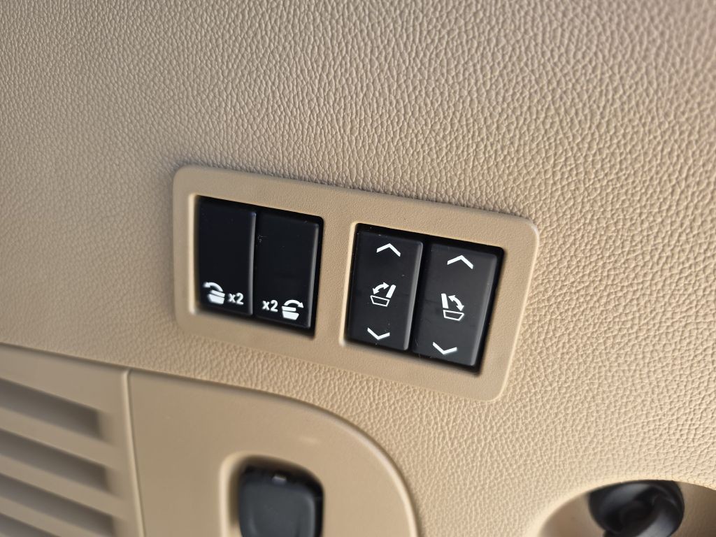 2019 Cadillac Escalade Image 35