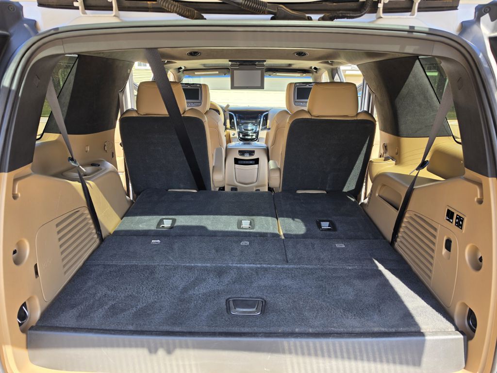 2019 Cadillac Escalade Image 36
