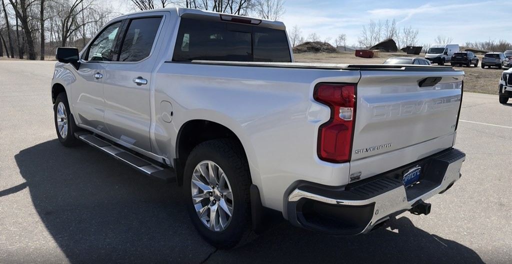 2020 Chevrolet Silverado 1500 Image 3