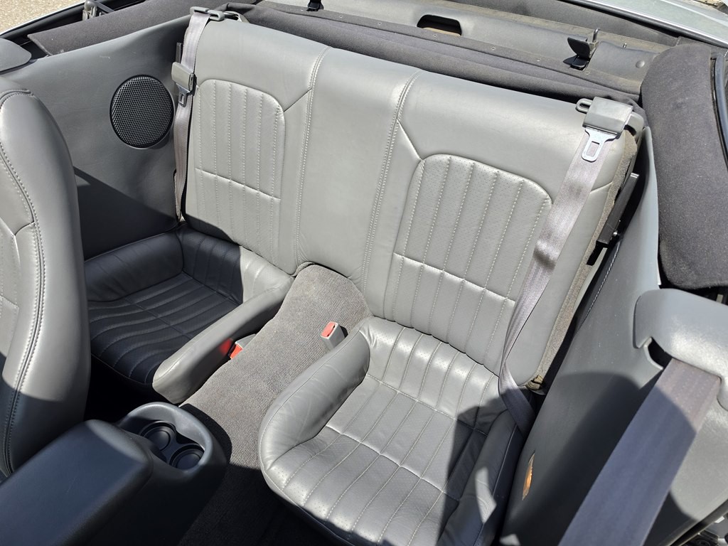 1998 Chevrolet Camaro Image 15