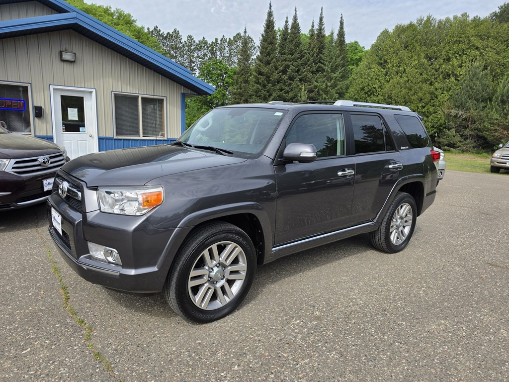 2011 Toyota 4Runner Image 2