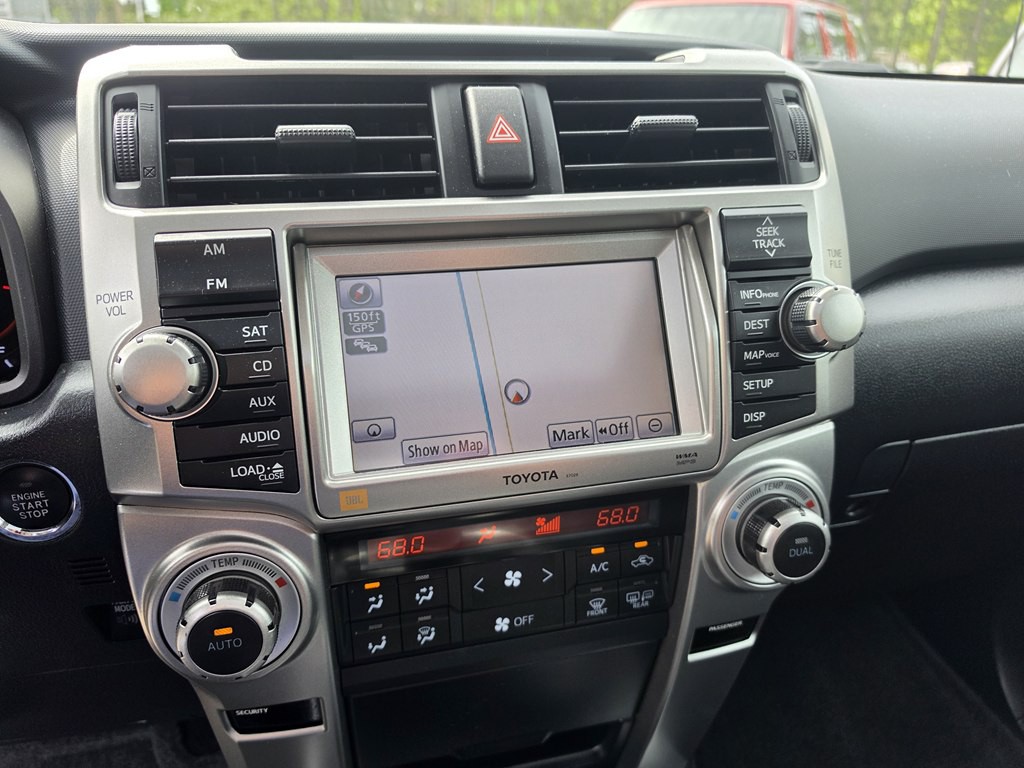 2011 Toyota 4Runner Image 14
