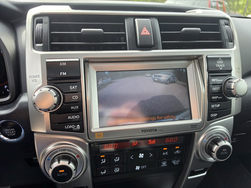2011 Toyota 4Runner Image 15