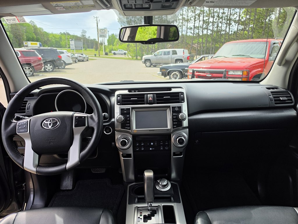 2011 Toyota 4Runner Image 19