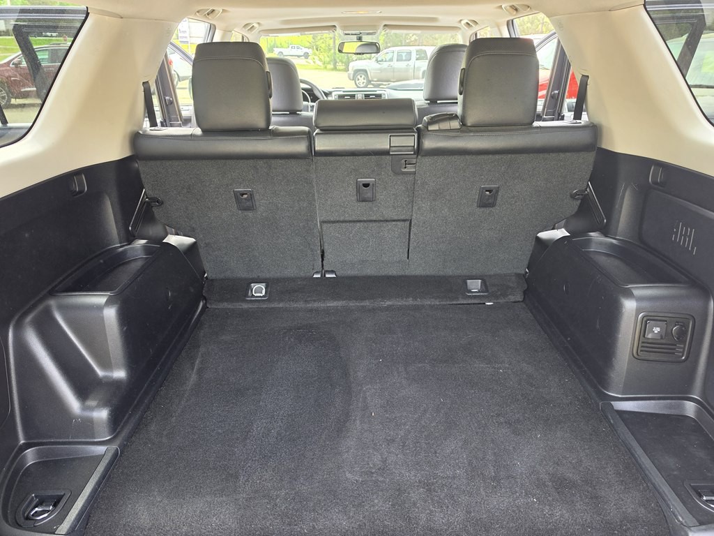 2011 Toyota 4Runner Image 27