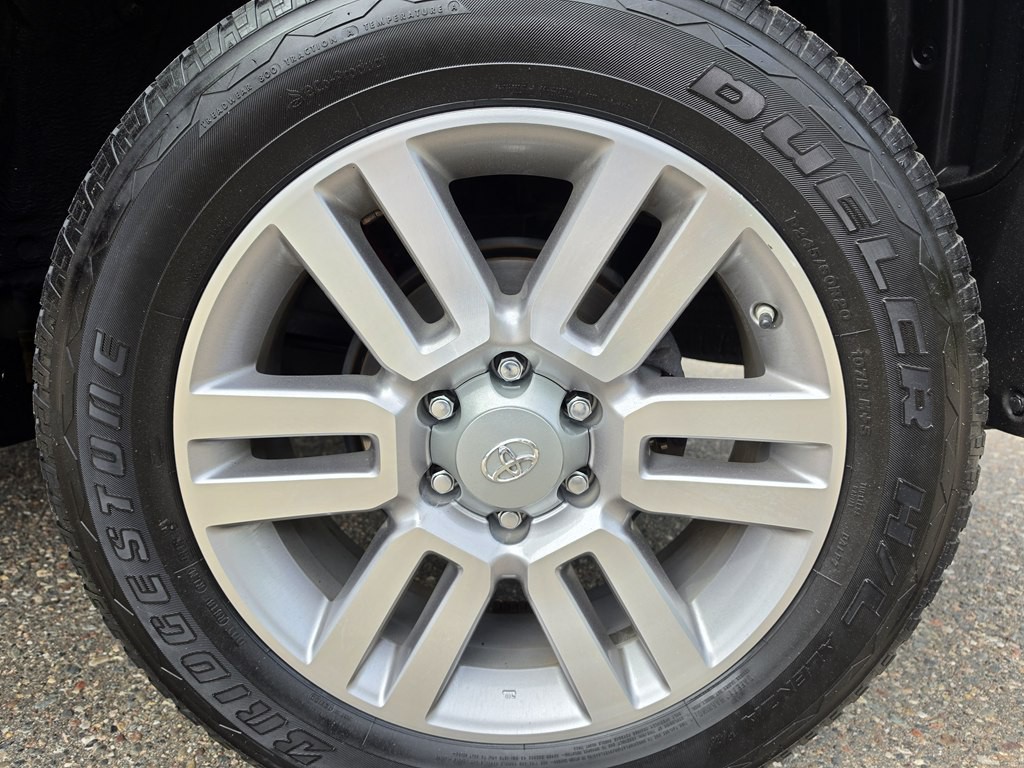 2011 Toyota 4Runner Image 29