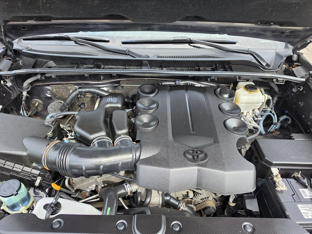 2011 Toyota 4Runner Image 30