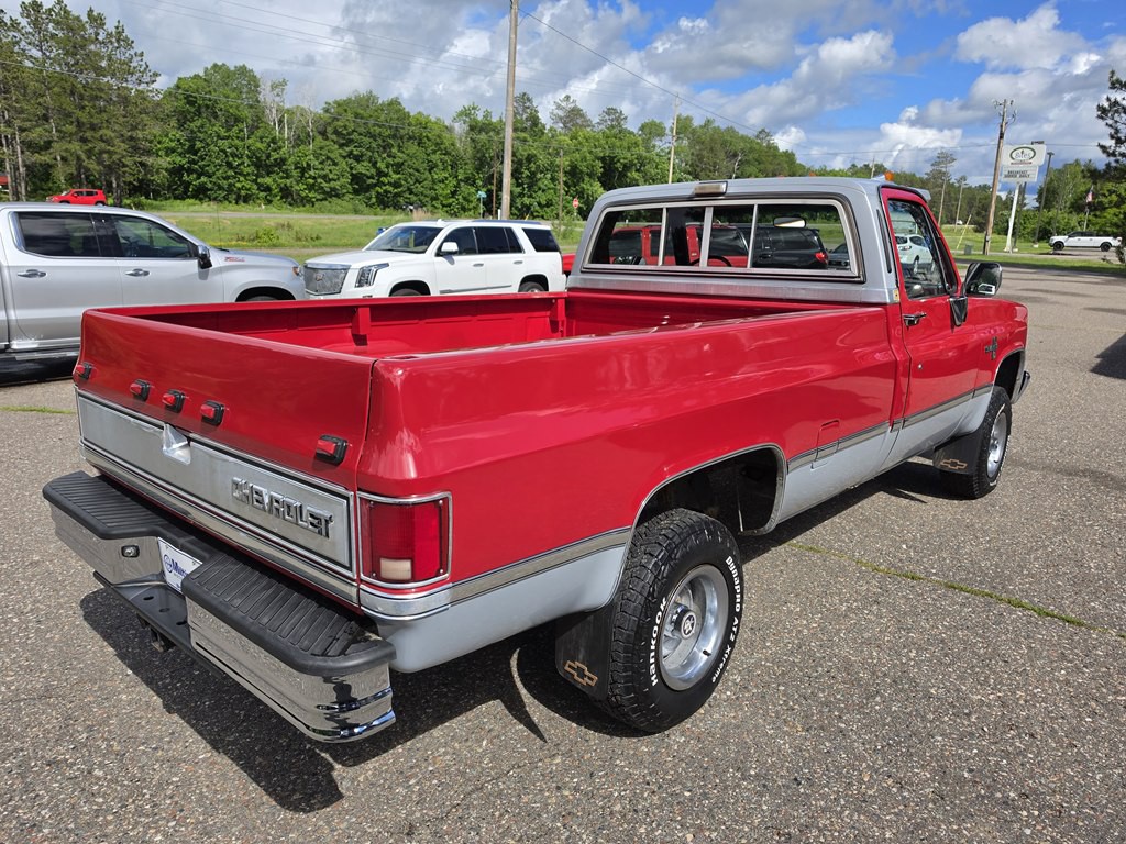1986 Chevrolet C/K 10 Image 6