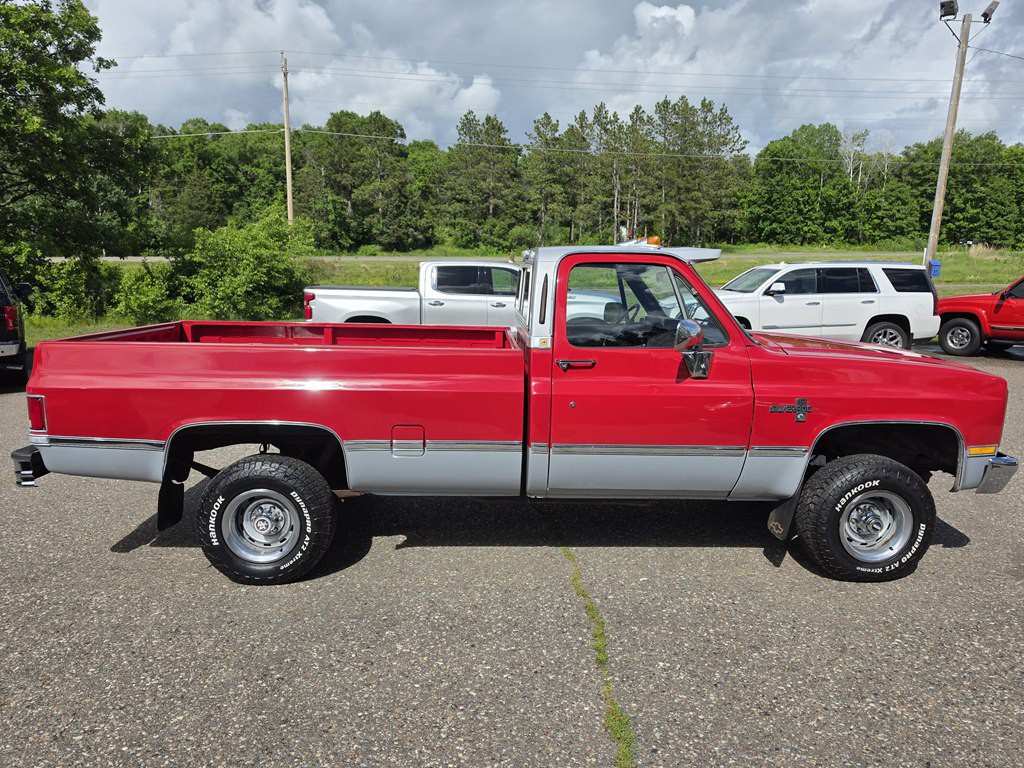 1986 Chevrolet C/K 10 Image 7