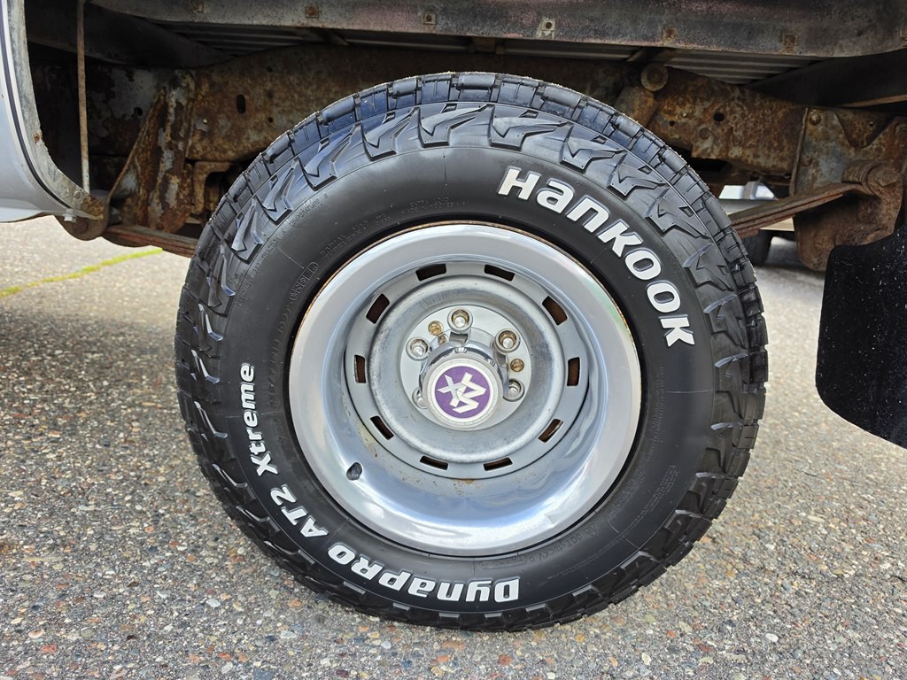 1986 Chevrolet C/K 10 Image 23