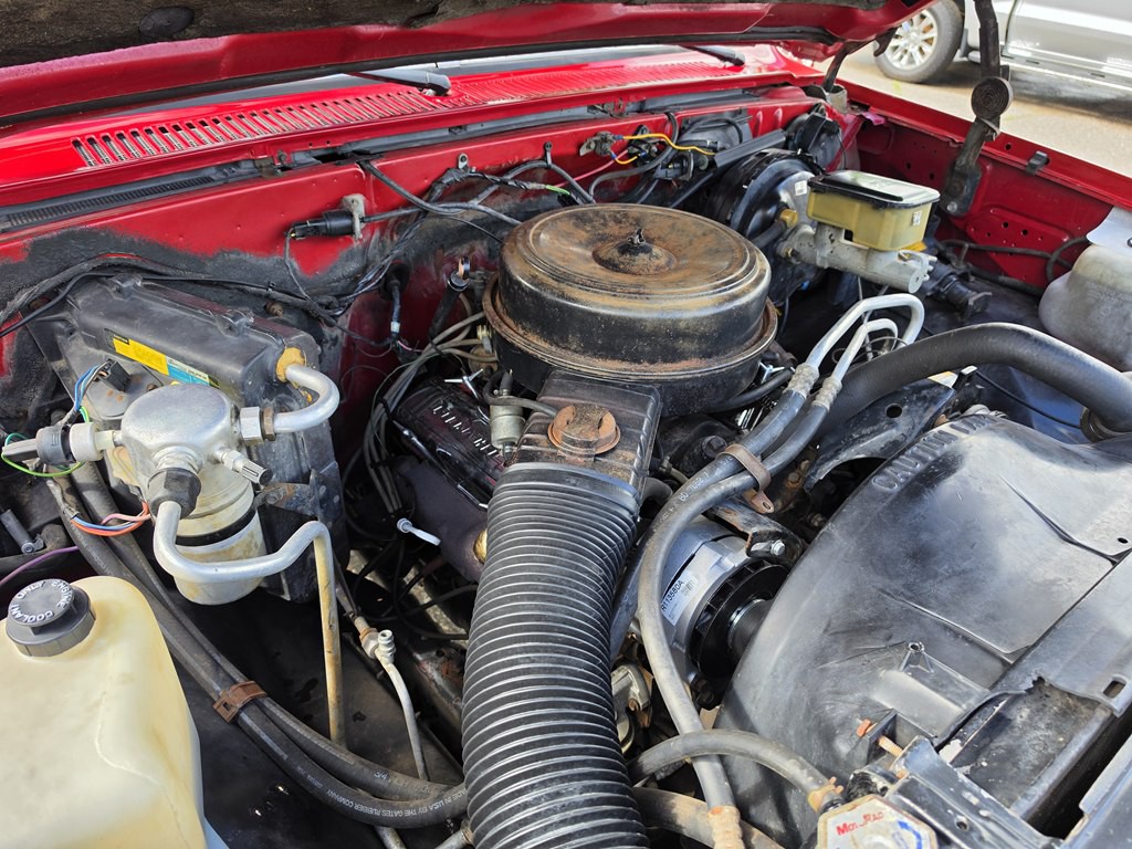 1986 Chevrolet C/K 10 Image 29