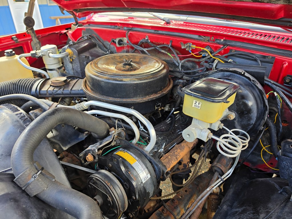 1986 Chevrolet C/K 10 Image 30