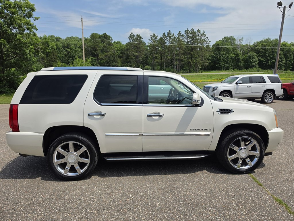 2007 Cadillac Escalade Image 6