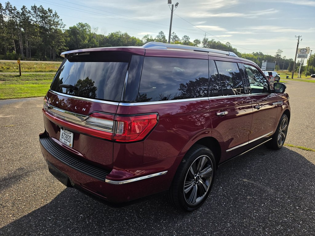2019 Lincoln Navigator Image 6