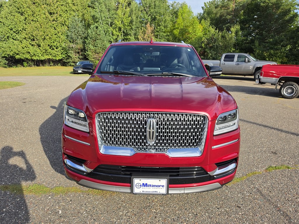 2019 Lincoln Navigator Image 9