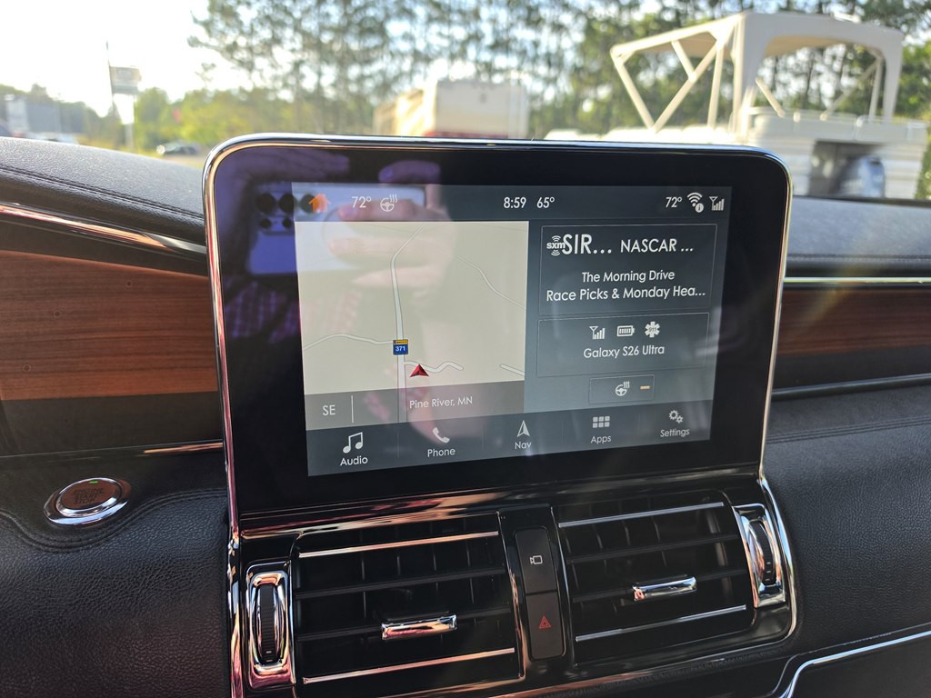 2019 Lincoln Navigator Image 16