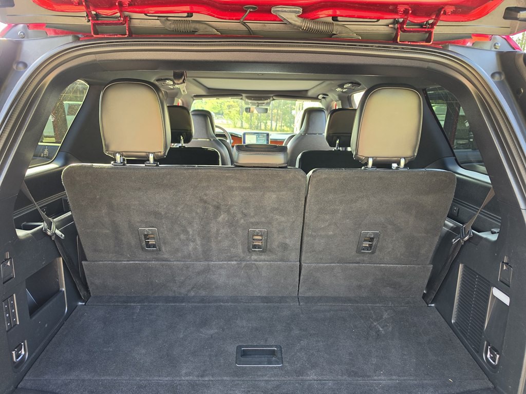 2019 Lincoln Navigator Image 31