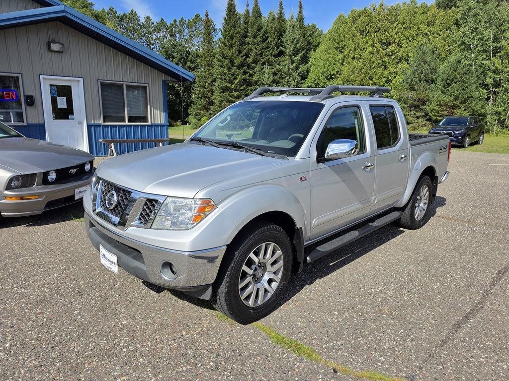 2012 Nissan Frontier Image 1