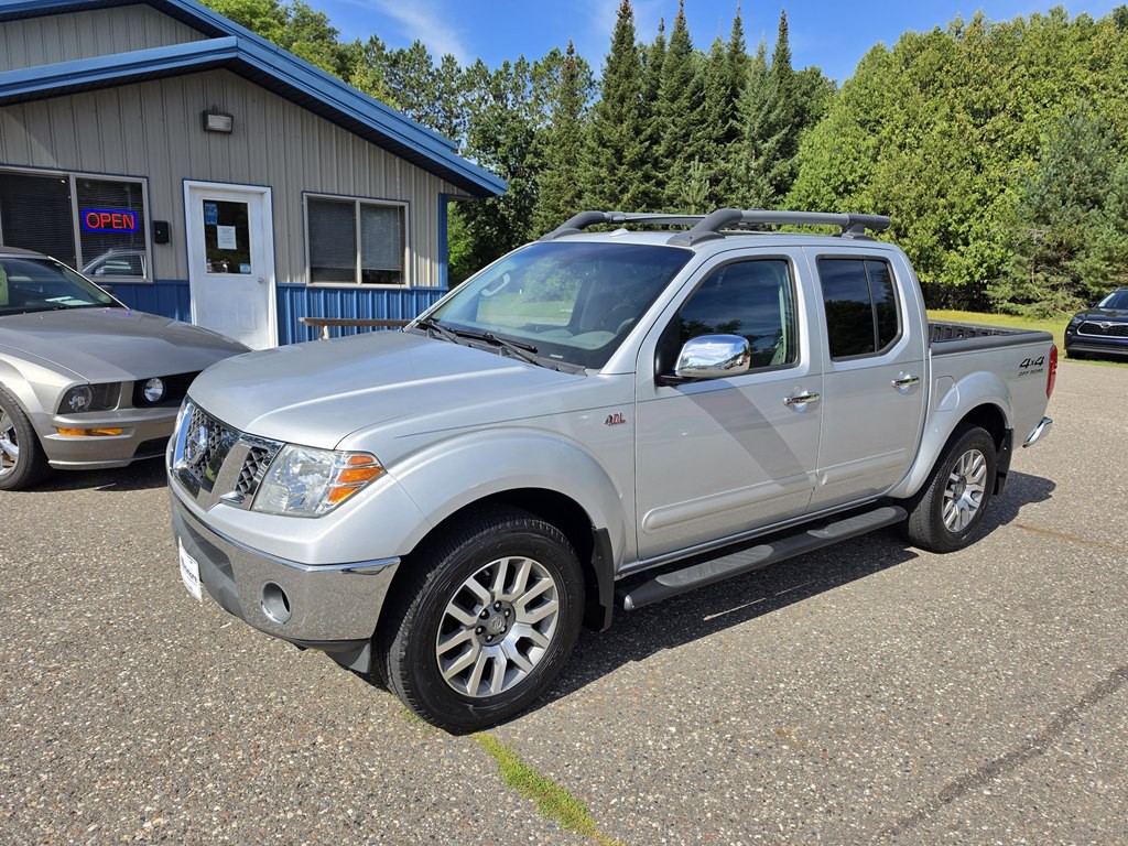 2012 Nissan Frontier Image 2