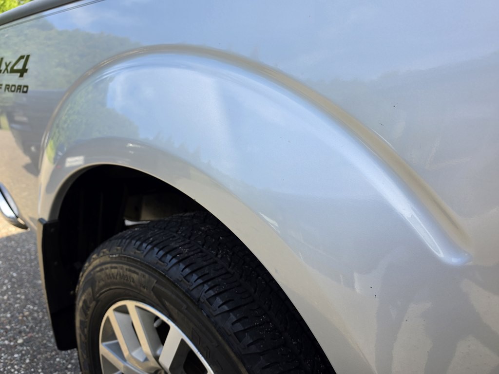 2012 Nissan Frontier Image 33