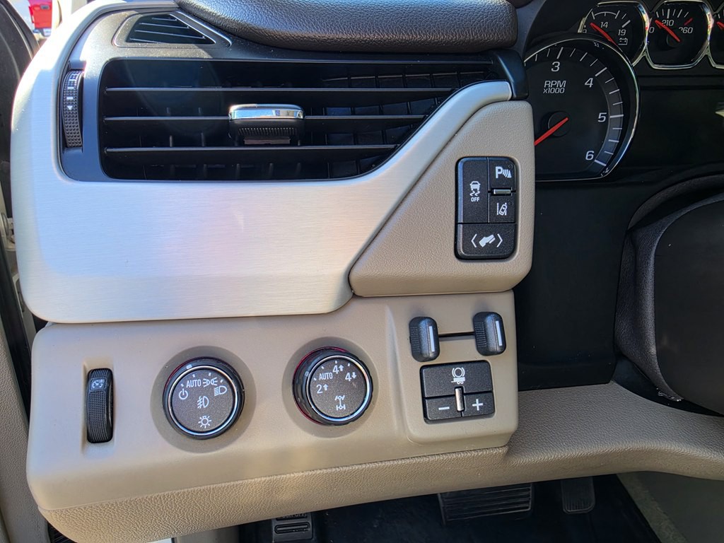 2015 GMC Yukon Image 19