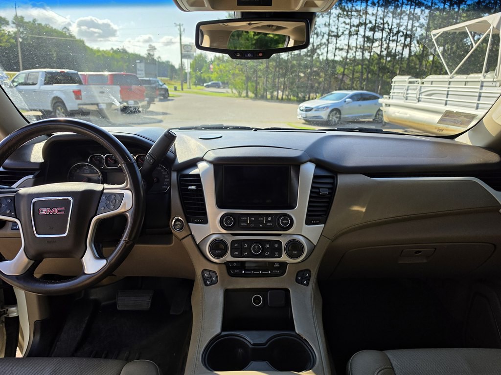 2015 GMC Yukon Image 20