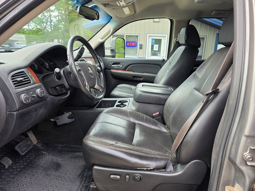 2007 GMC Sierra Image 11