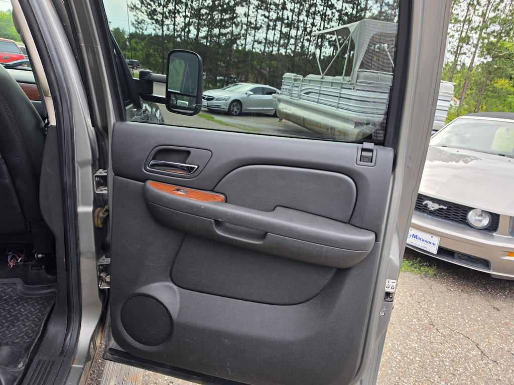 2007 GMC Sierra Image 19