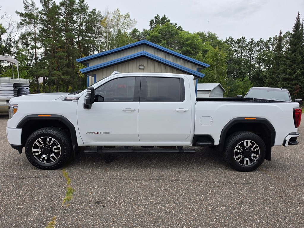 2020 GMC Sierra Image 3