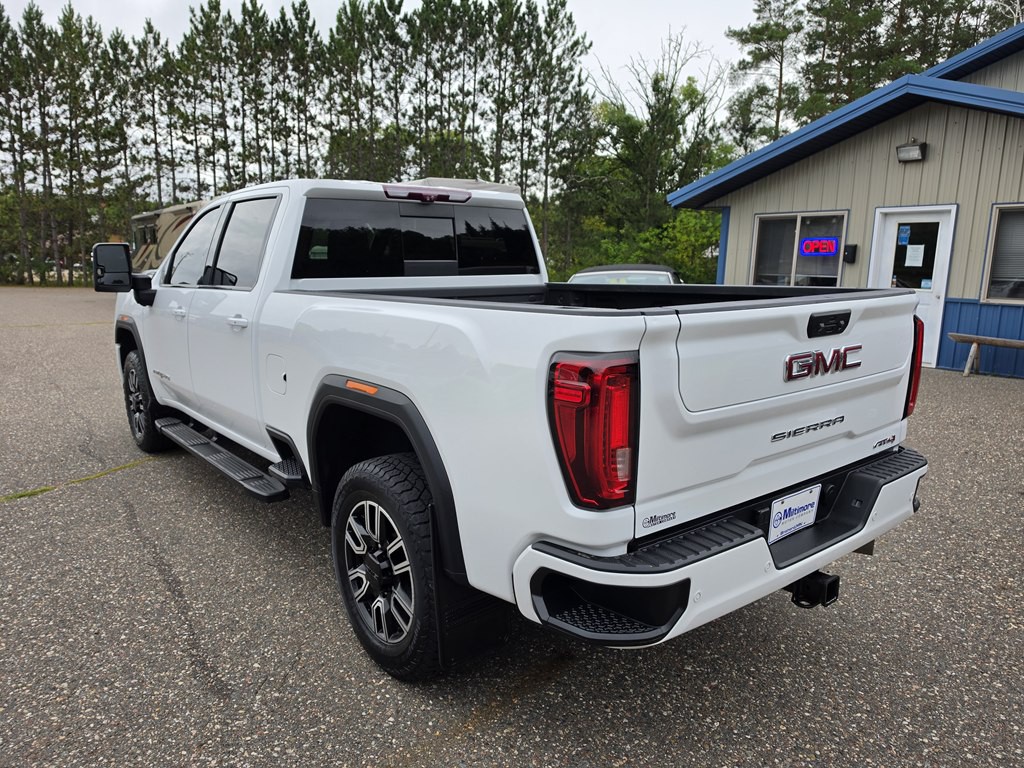 2020 GMC Sierra Image 4