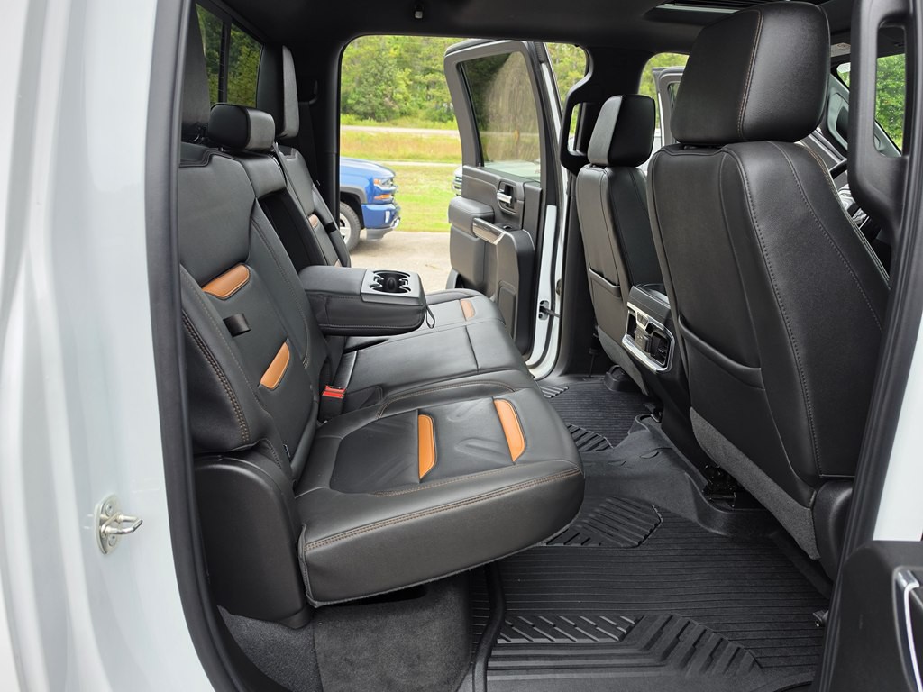 2020 GMC Sierra Image 24
