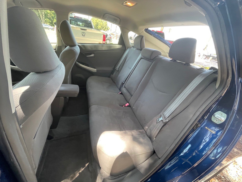 2010 Toyota Prius Image 19