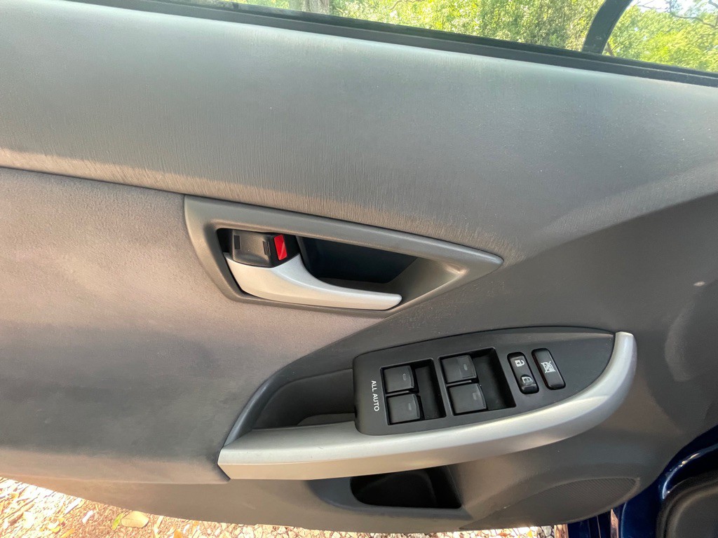 2010 Toyota Prius Image 26