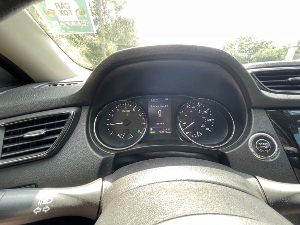 2019 Nissan Rogue Image 11