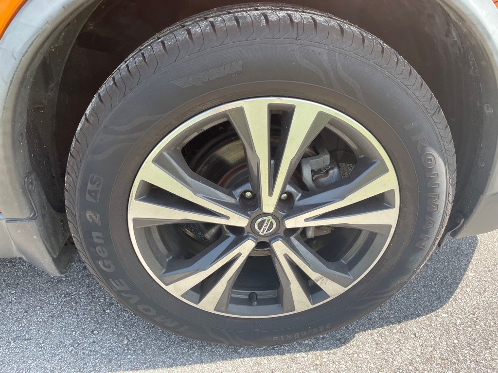 2019 Nissan Rogue Image 31