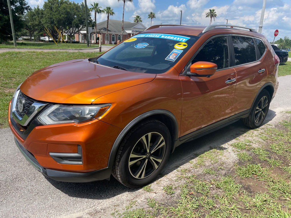 2019 Nissan Rogue Image 3