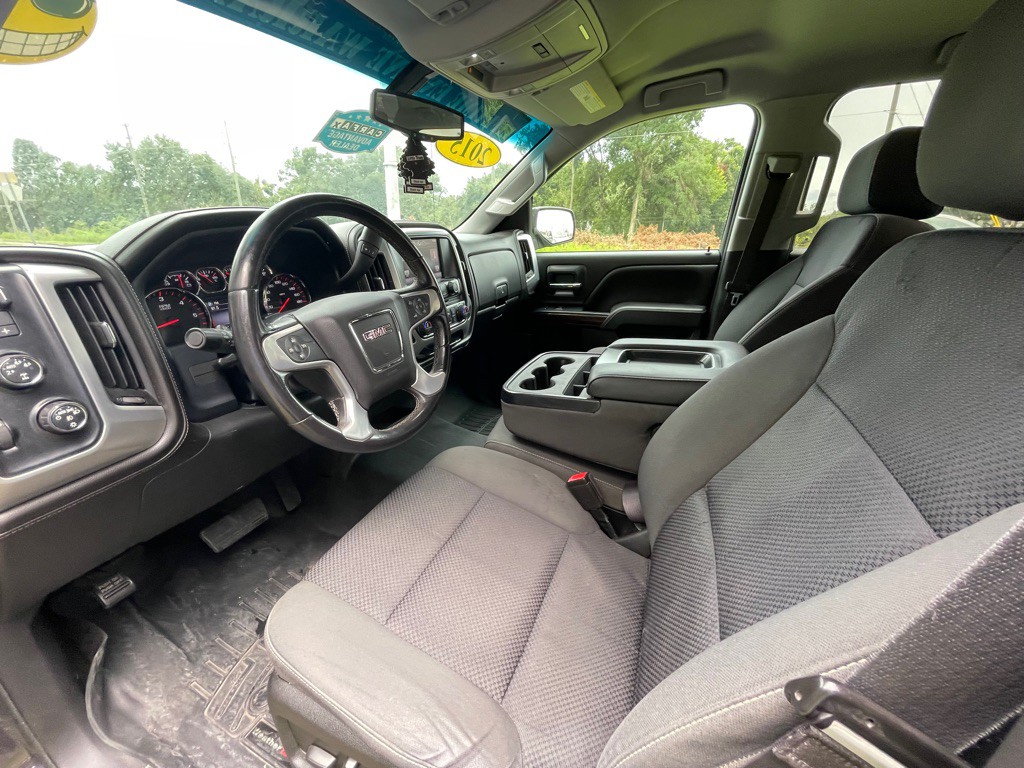 2015 GMC Sierra Image 16