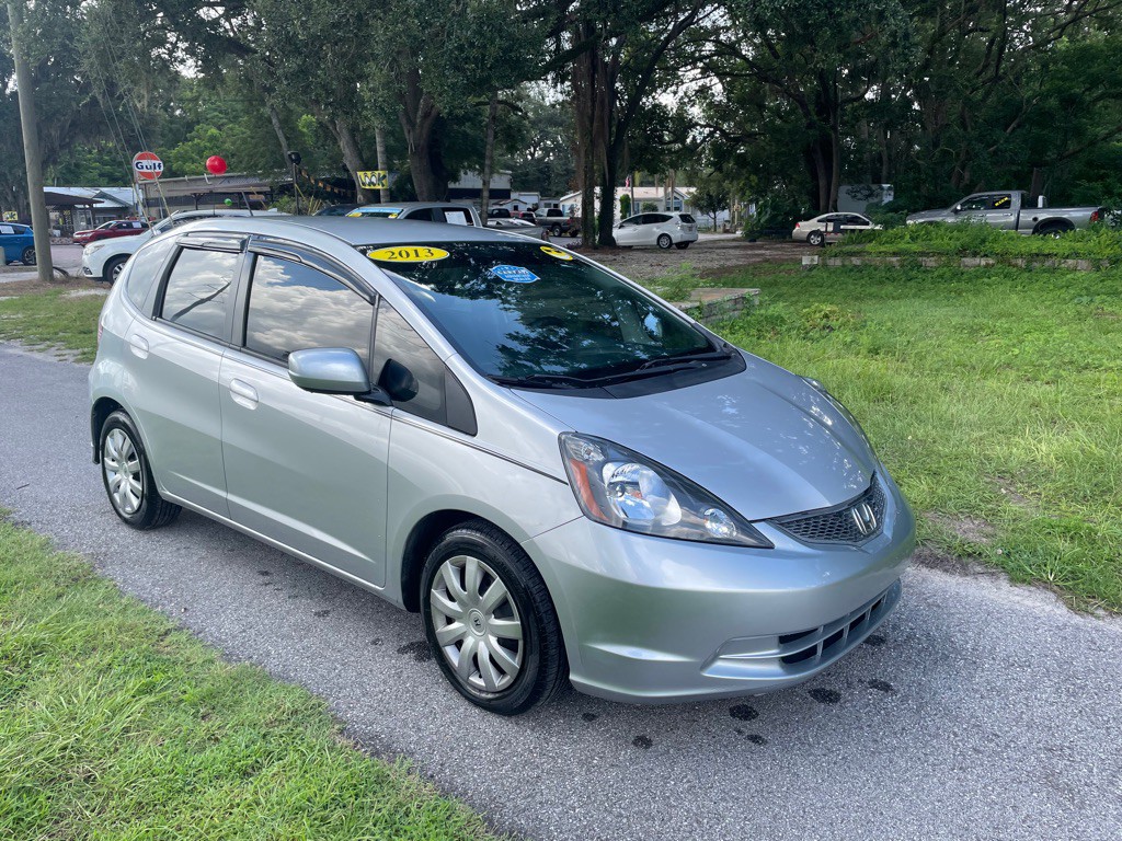 2013 Honda Fit Image 1