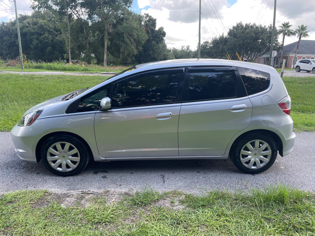 2013 Honda Fit Image 4